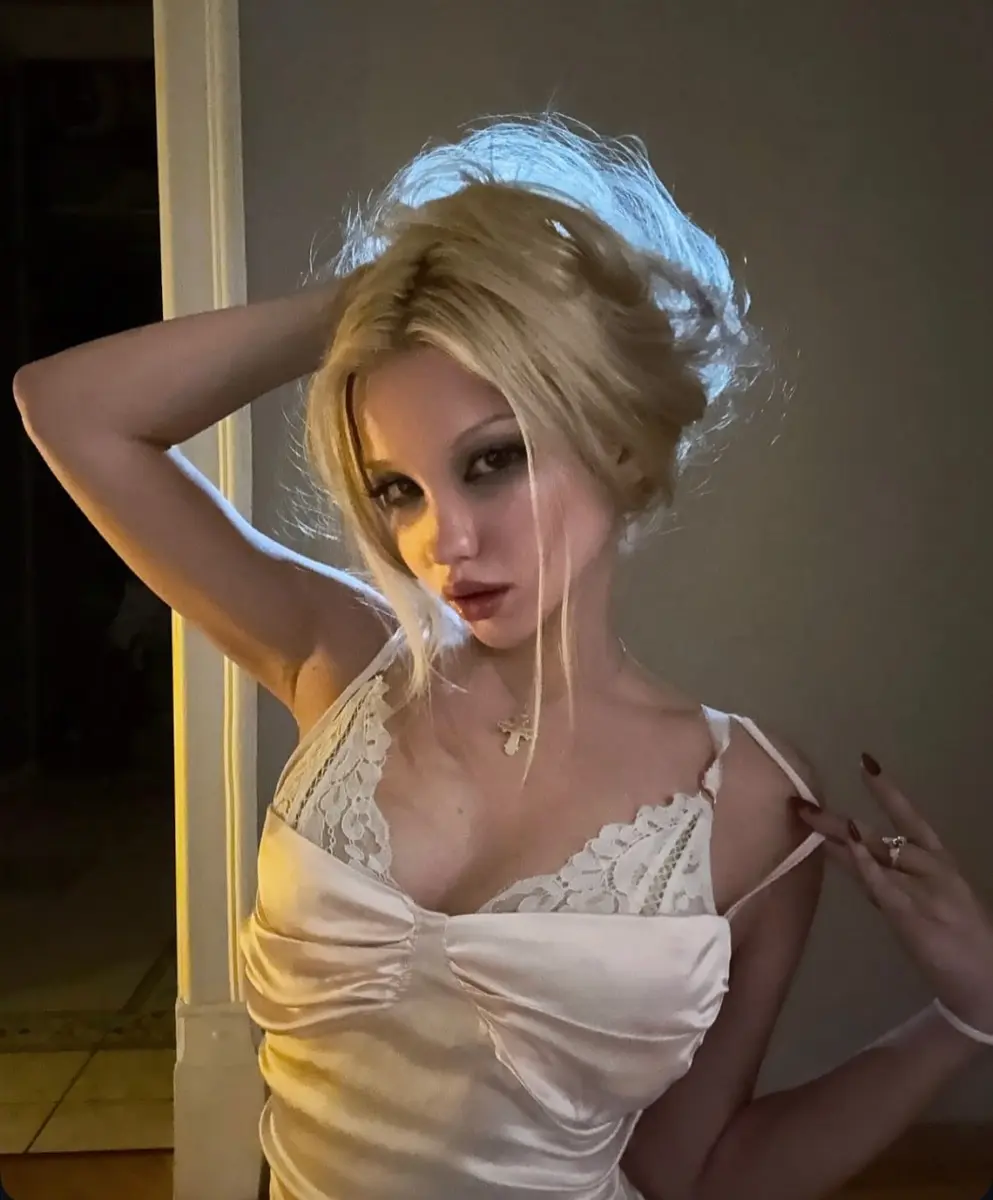 Ливия эскорт в городе Москва