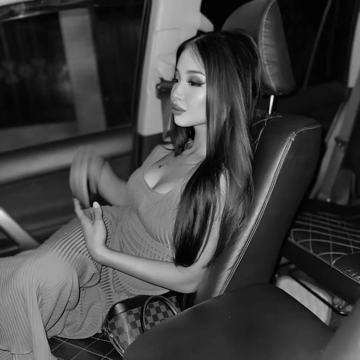 Юна эскорт в городе Москва