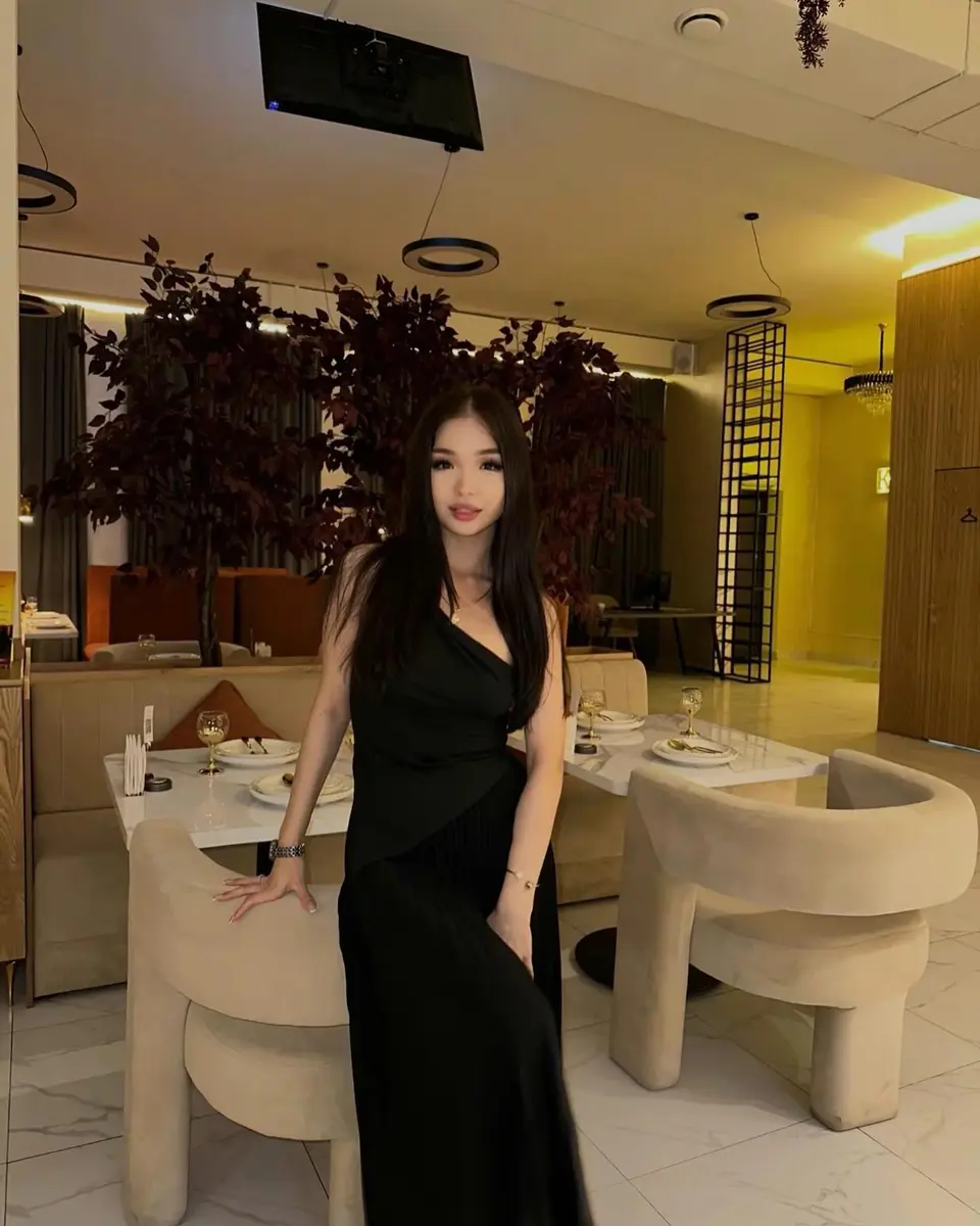 Юна эскорт в городе Москва